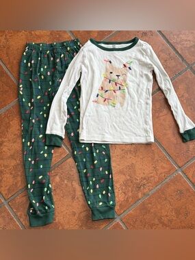 Gymboree Kids Christmas Pajama Set, Size 8
